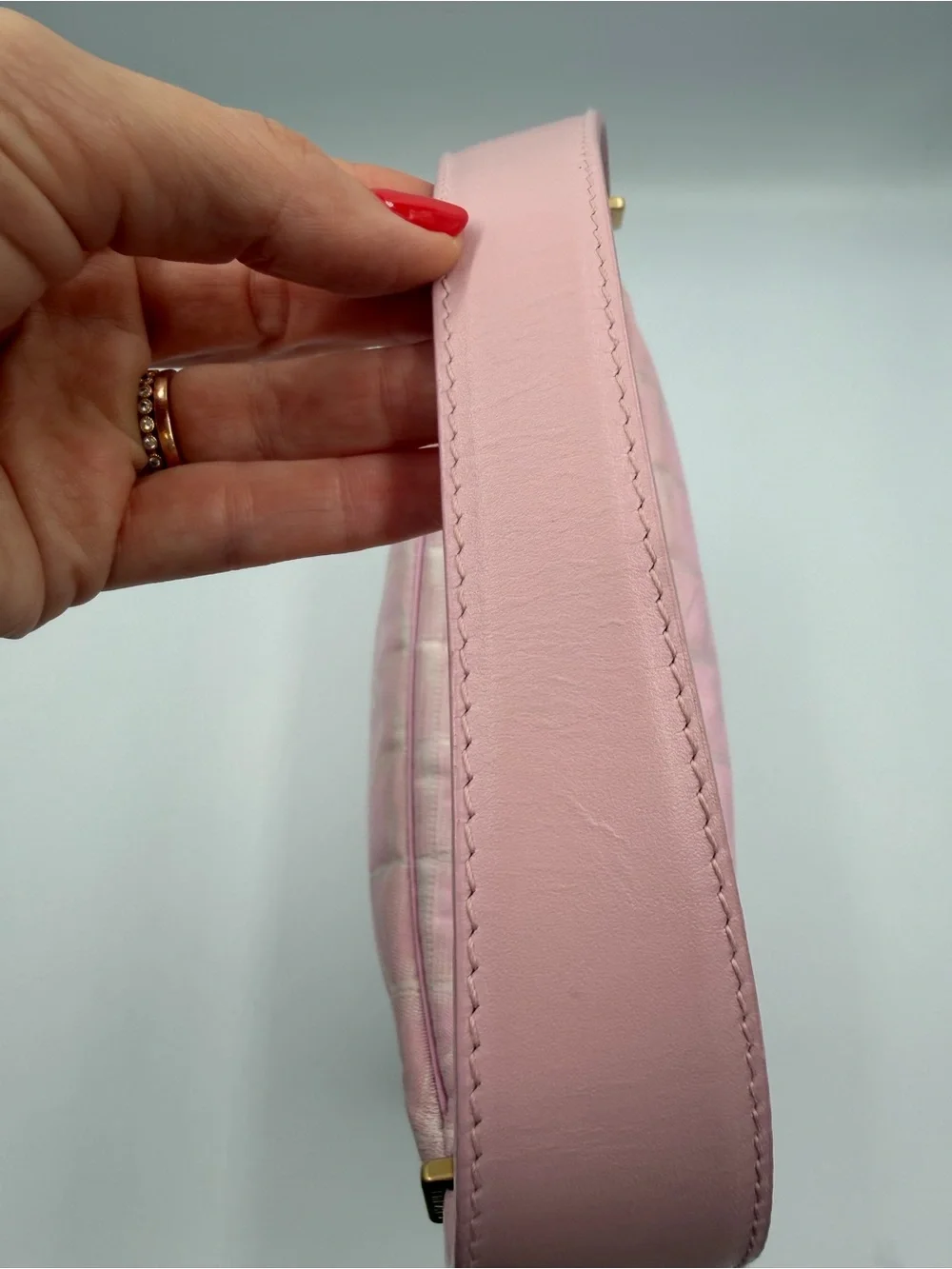 CHANEL baby pink travel ligne shoulder bag
